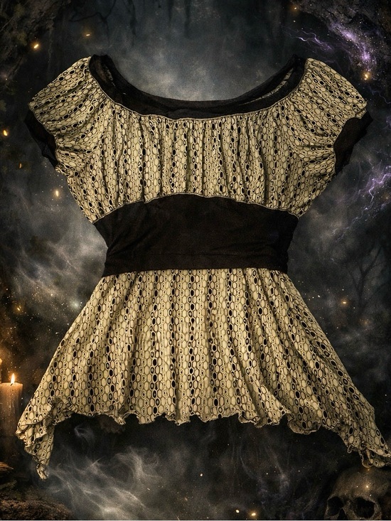 Max Studio Tops - Vintage y2k Waist Sleeveless Top Womens medium Fairy Boho Cottagecore Made USA M